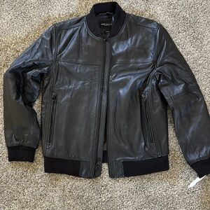 Black men’s M Marc Jacob’s leather bomber jacket